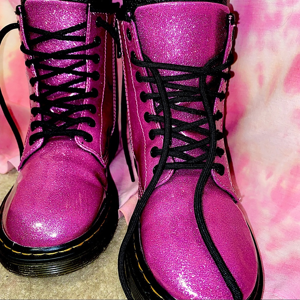 Dr. Martens Delaney Junior 1460 Patent Glitter J Dark Pink US Size 1 Kids